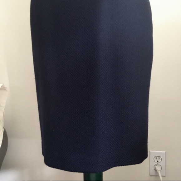Vintage Wool Pencil Skirt (Navy Blue) - Picture 6 of 13